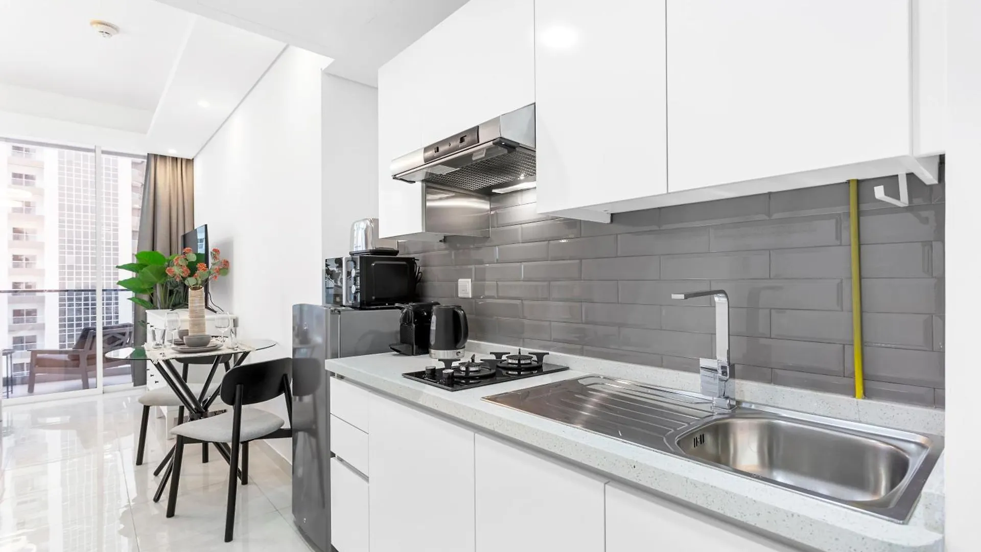 Stylish Studio Apartment With Premium Amenities Dubai 0*,