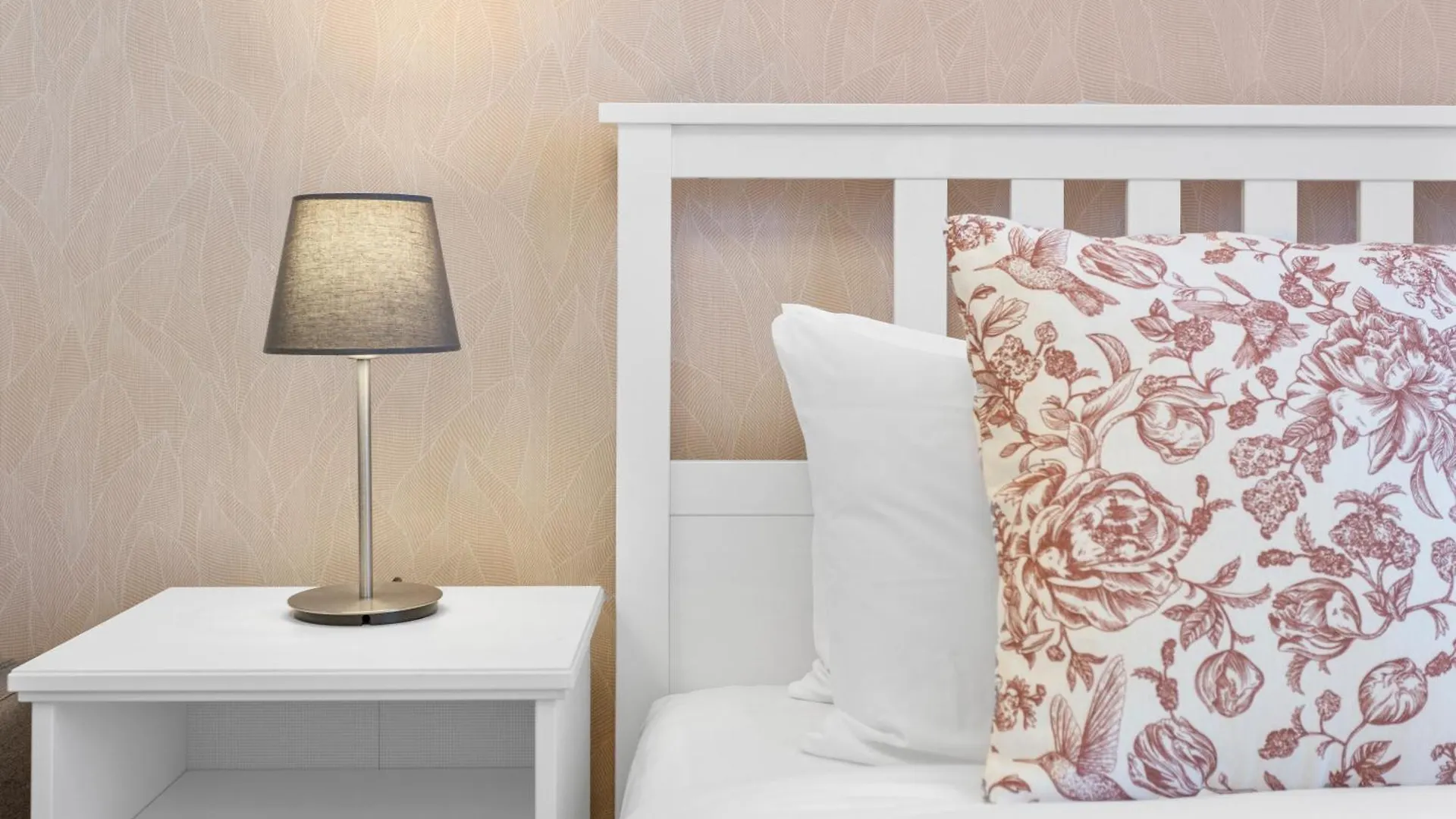 Stylish Studio Apartment With Premium Amenities Dubai